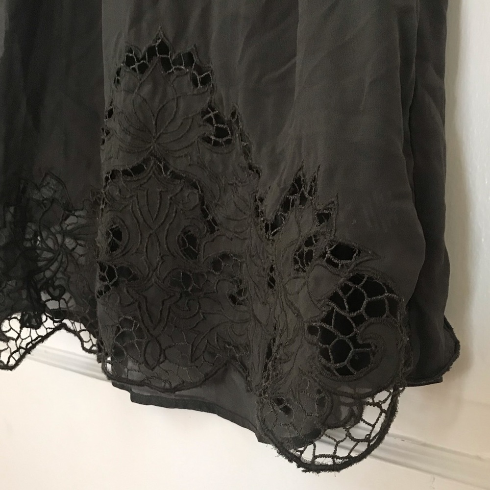 ASTR forest green crochet trim sheer overlay top - Picture 8 of 11